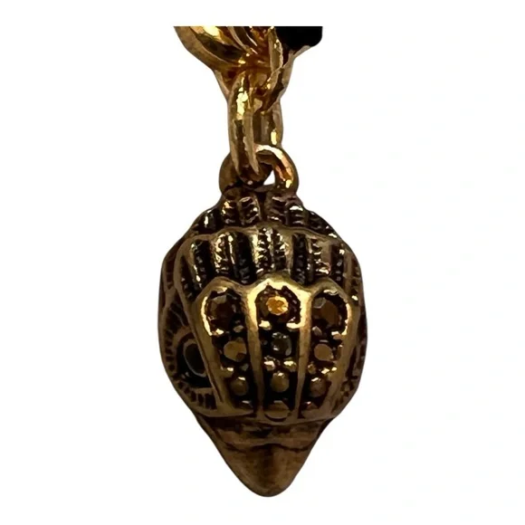 Kurt Geiger London NWT gorgeous 
Eagle Charm Faux Pearl Beaded Necklace. - Picture 4 of 8